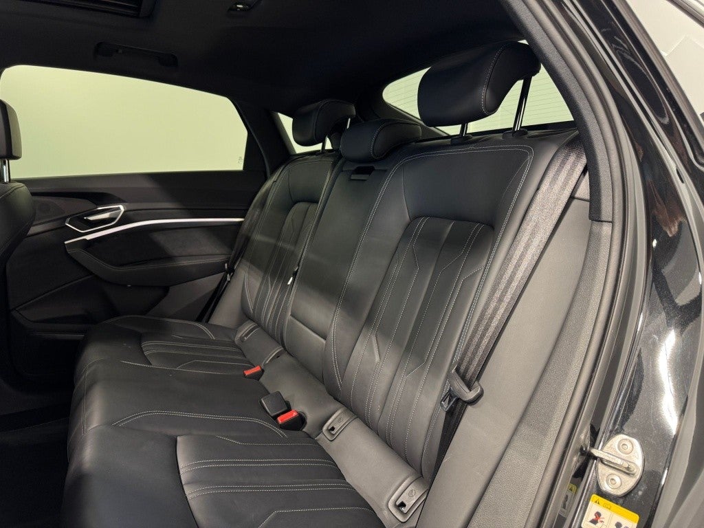 Audi e-tron Sportback S quattro