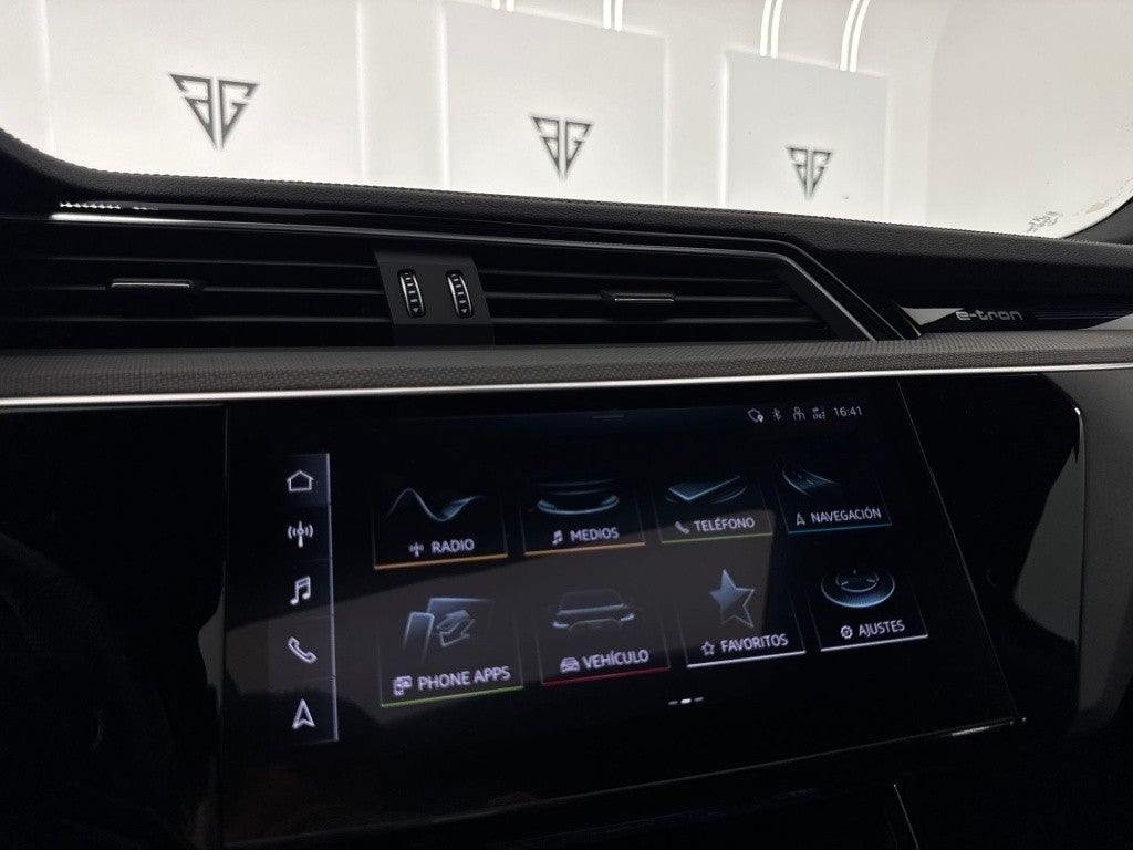 Audi e-tron Sportback S quattro