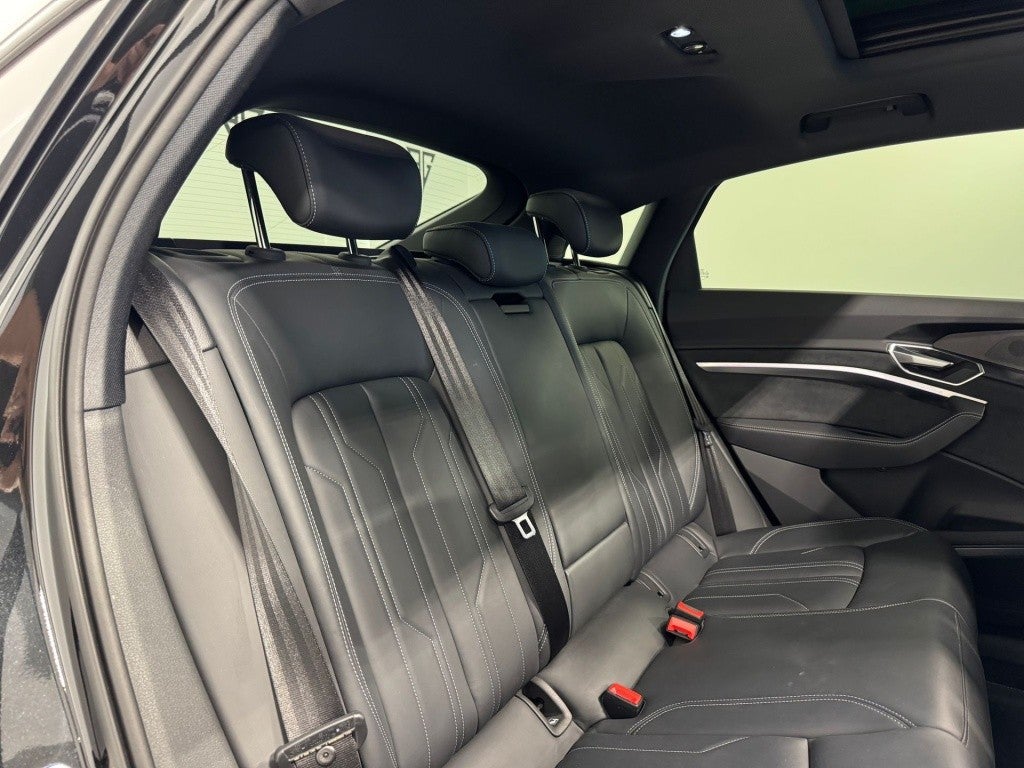 Audi e-tron Sportback S quattro