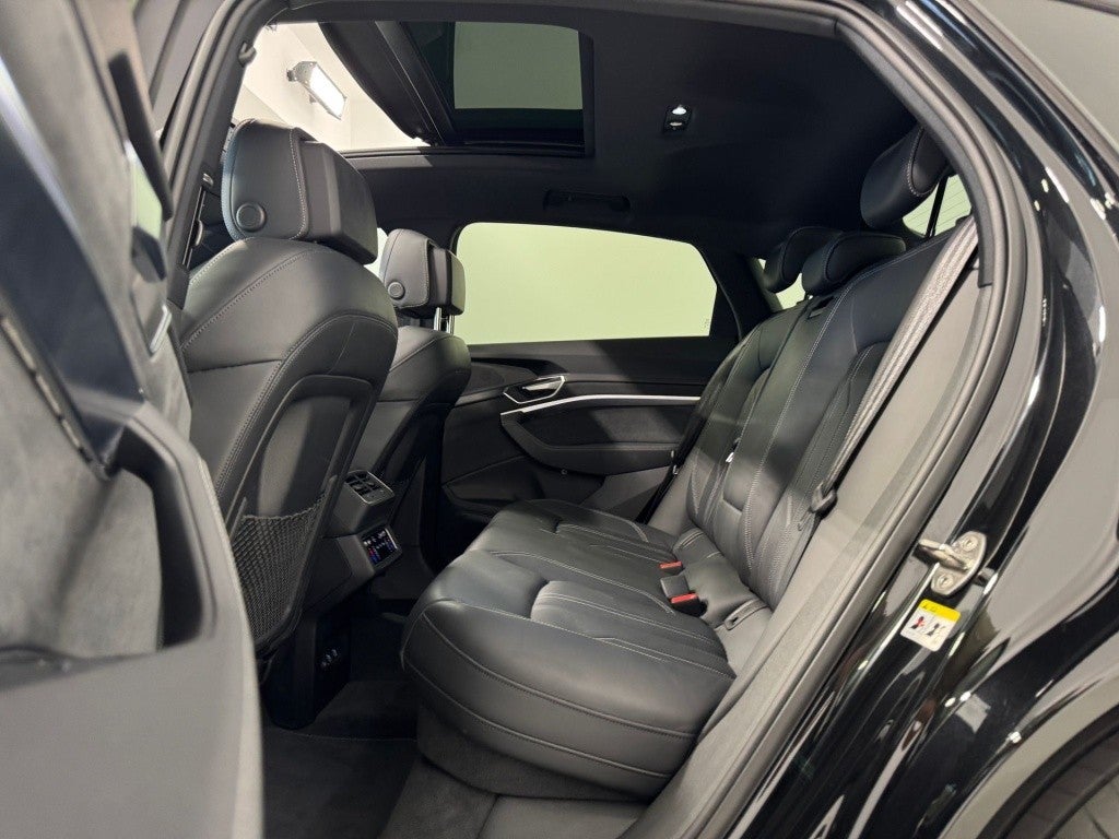 Audi e-tron Sportback S quattro