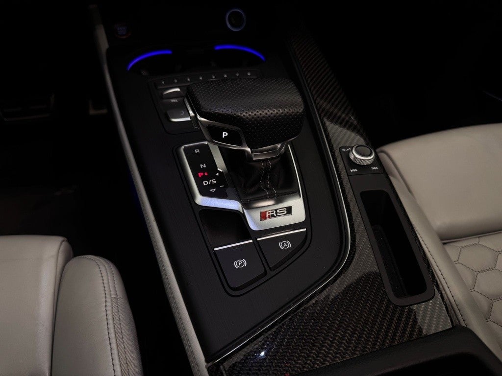 Audi A4 RS4 Avant TFSI quattro tiptronic