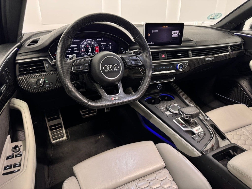 Audi A4 RS4 Avant TFSI quattro tiptronic