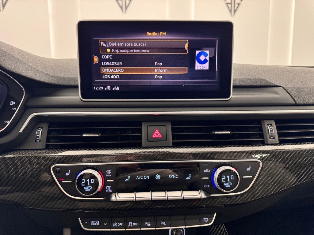 Audi A4 RS4 Avant TFSI quattro tiptronic