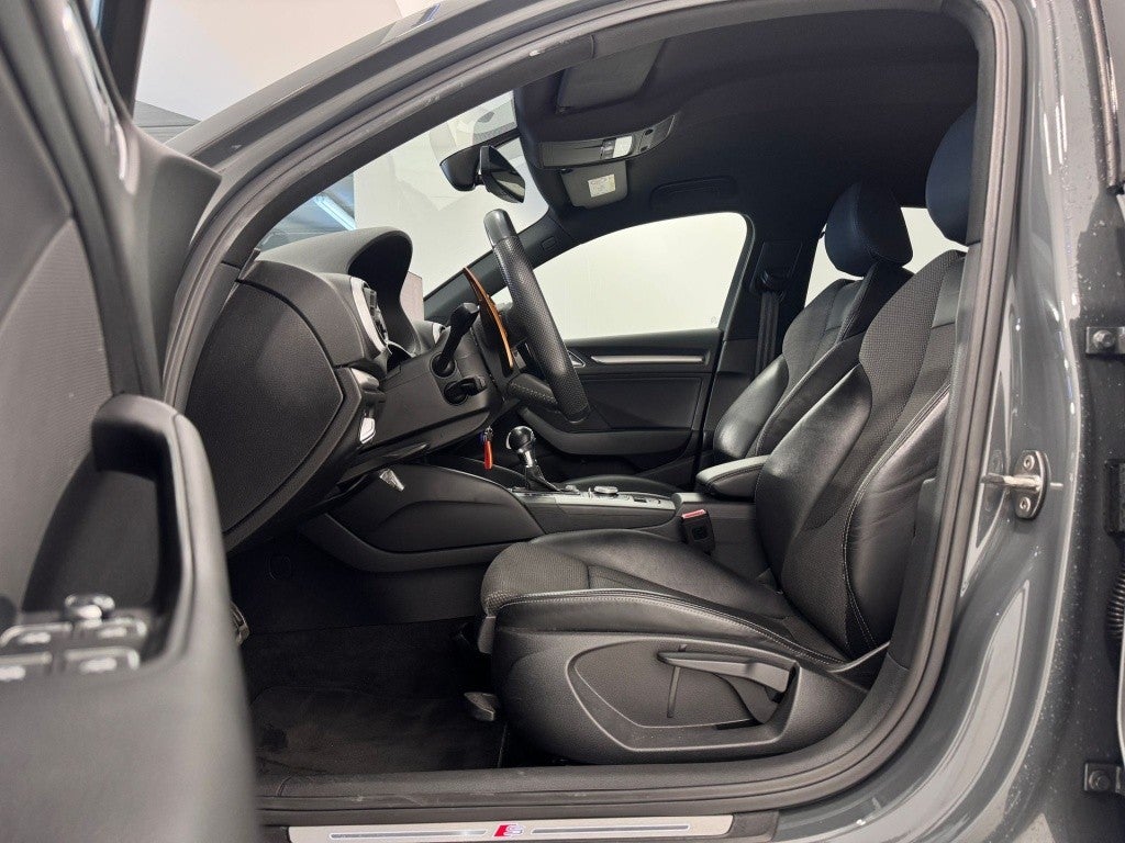 Audi A3 Sedán 35 TDI S line S tronic 110kW