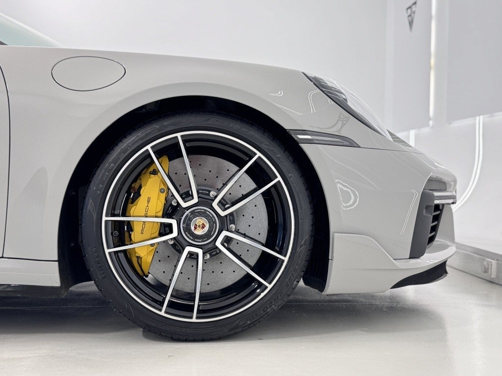 Porsche 911 Turbo S Cabriolet PDK