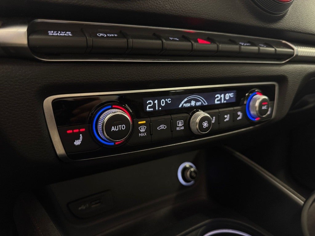 Audi A3 RS3 Sportback 2.5 TFSI quattro S tronic 294kW