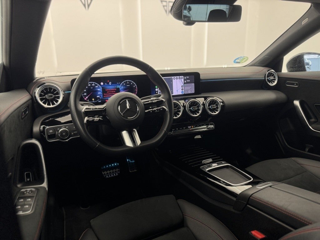 Mercedes-Benz Clase CLA 200 7G-DCT