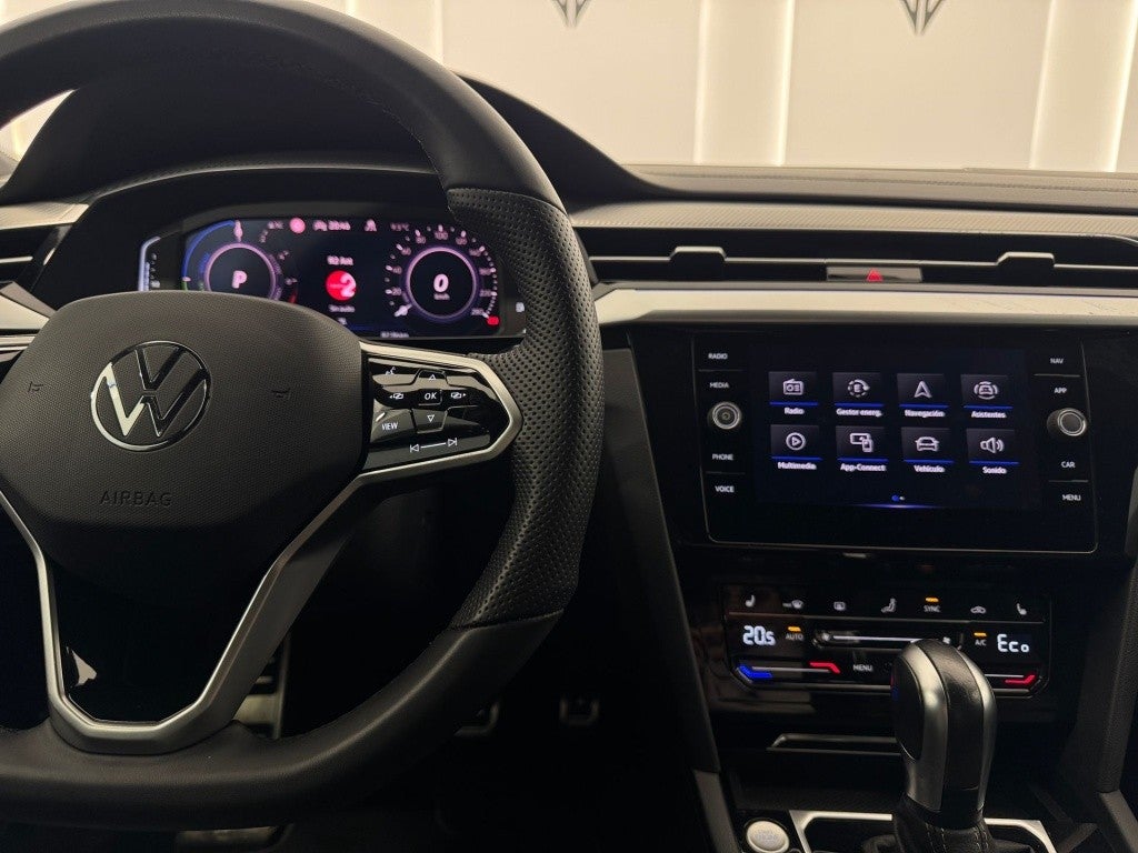 Volkswagen Arteon Shooting Brake e-hybrid 1.4 TSI R-Line DSG6