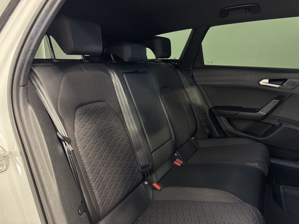 Seat León ST 1.4 TSI e-Hybrid S&S FR DSG-6 204