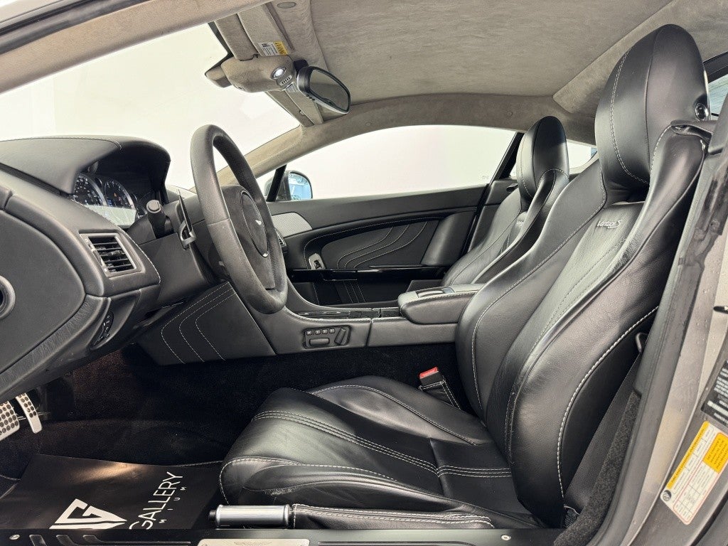 Aston Martin Vantage S