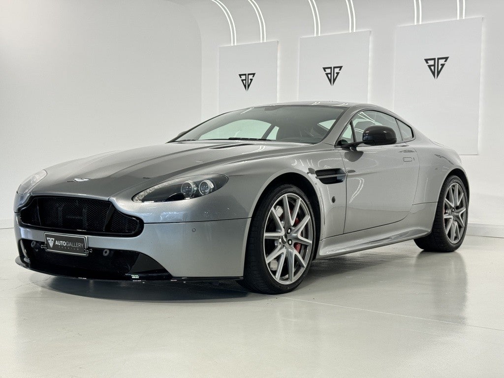 Aston Martin Vantage S