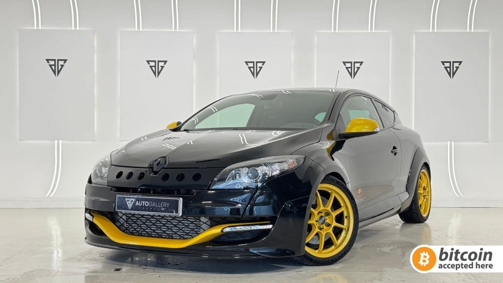 Renault Mégane Coupé 2.0 RS Red Bull Racing RB8