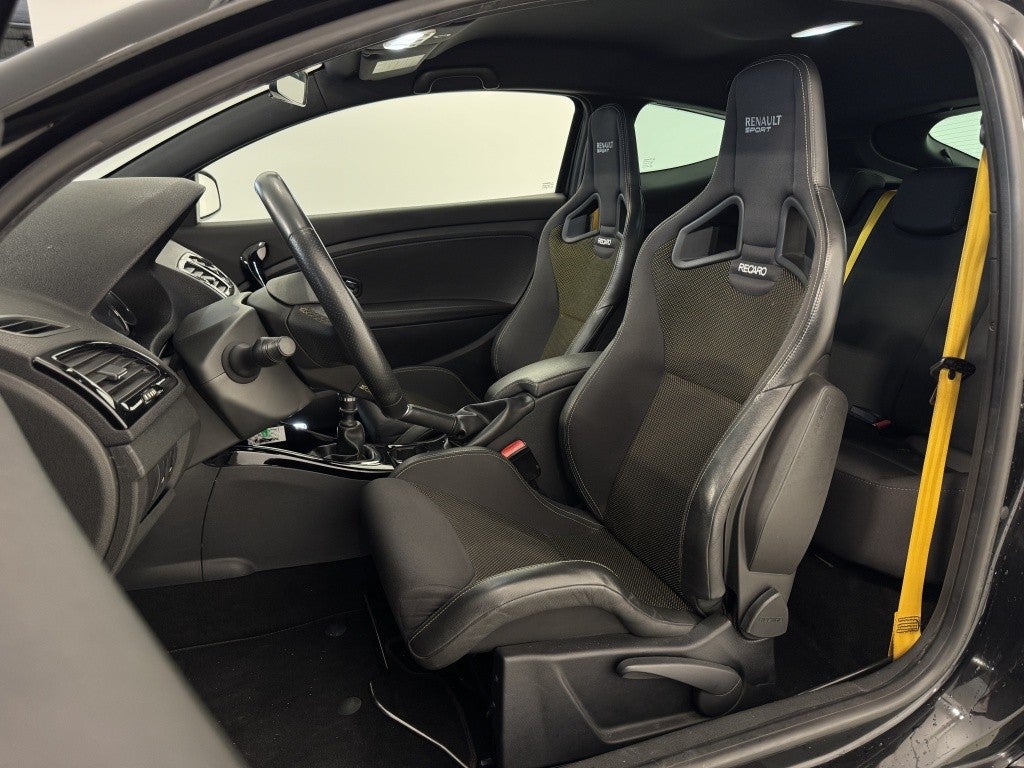 Renault Mégane Coupé 2.0 RS Red Bull Racing RB8