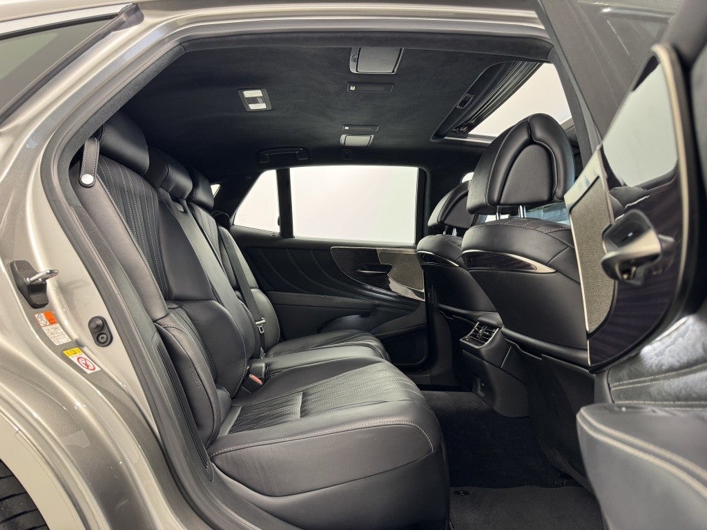Lexus LS 500h Luxury Art Wood AWD