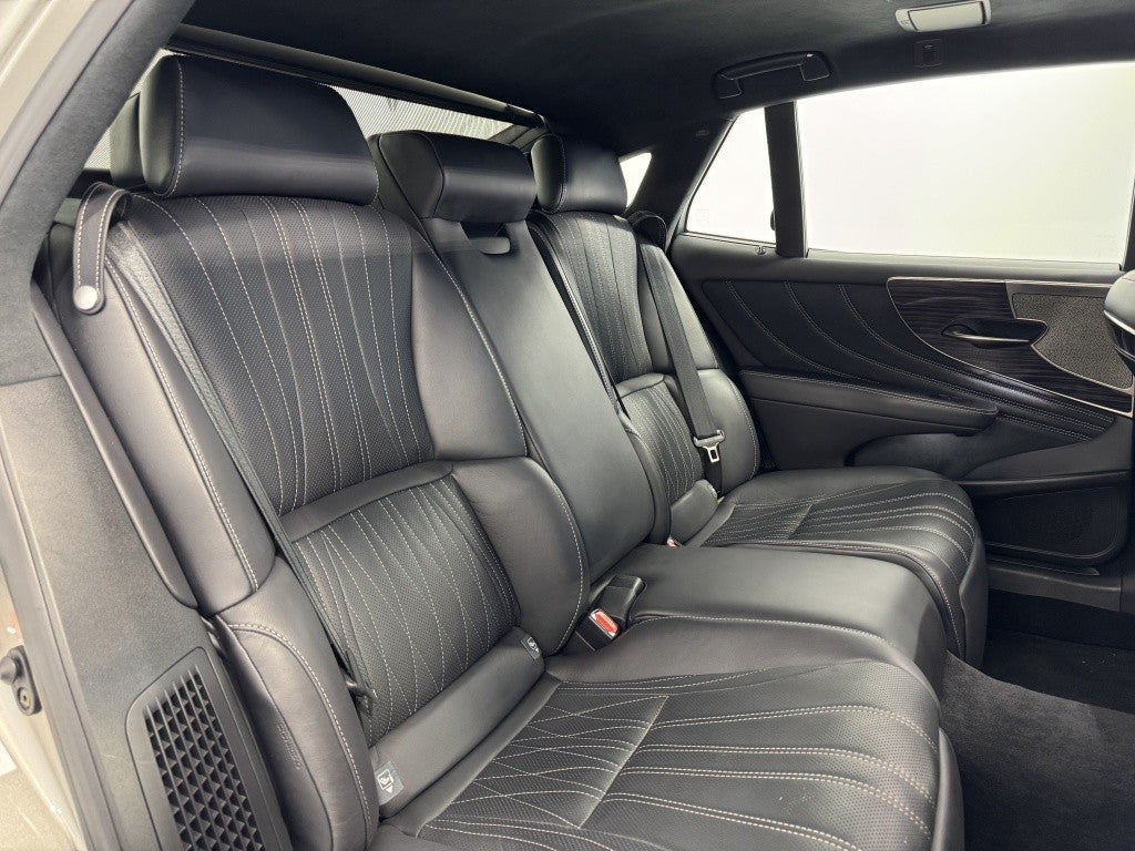 Lexus LS 500h Luxury Art Wood AWD