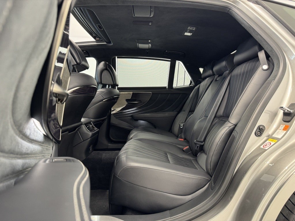 Lexus LS 500h Luxury Art Wood AWD