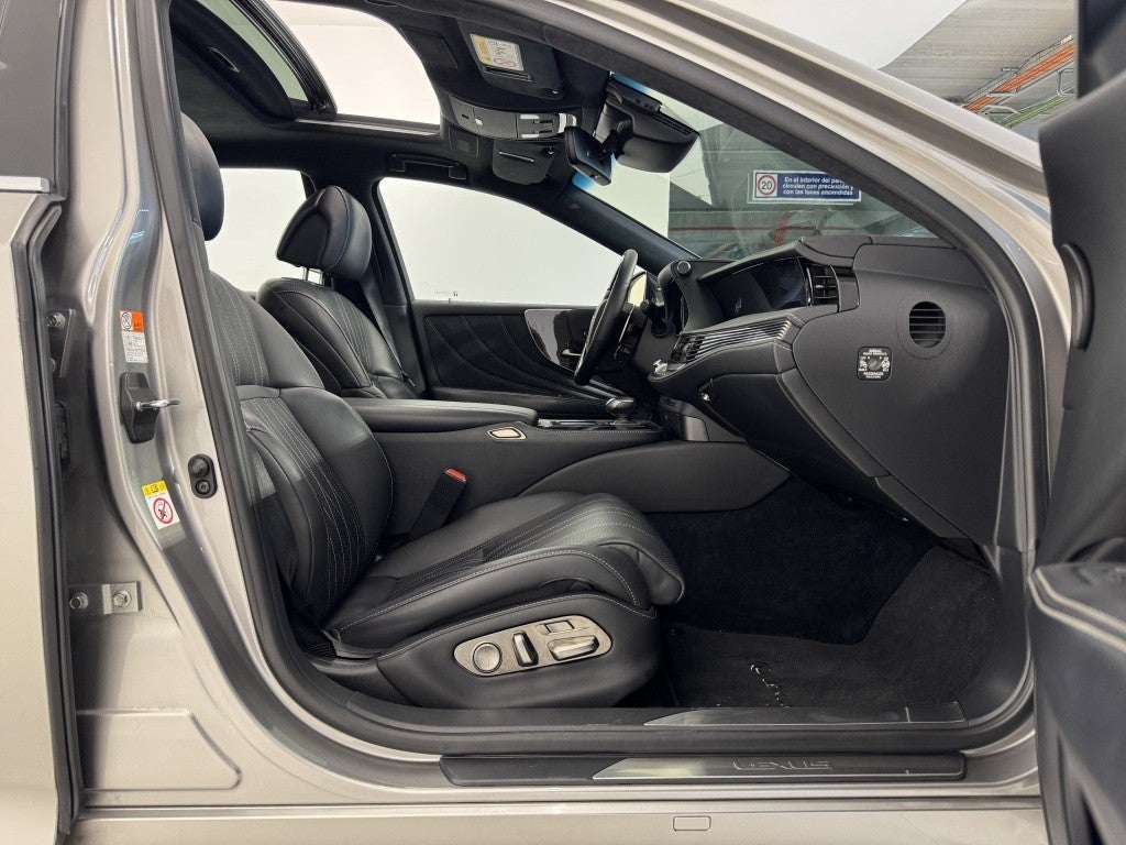 Lexus LS 500h Luxury Art Wood AWD