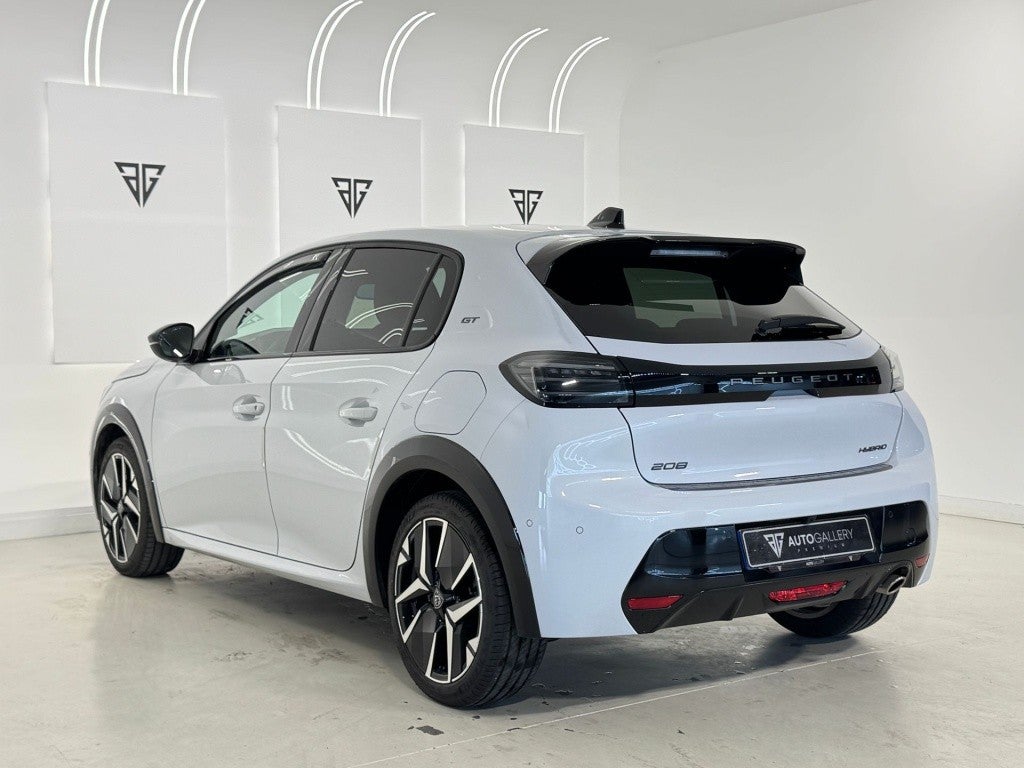 Peugeot 208 1.2 Hybrid GT e-DCS6 136