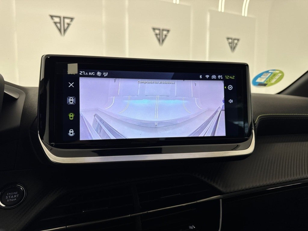 Peugeot 208 1.2 Hybrid GT e-DCS6 136