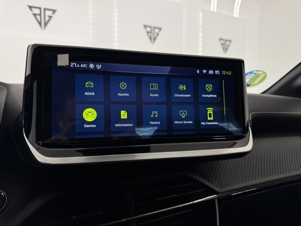 Peugeot 208 1.2 Hybrid GT e-DCS6 136