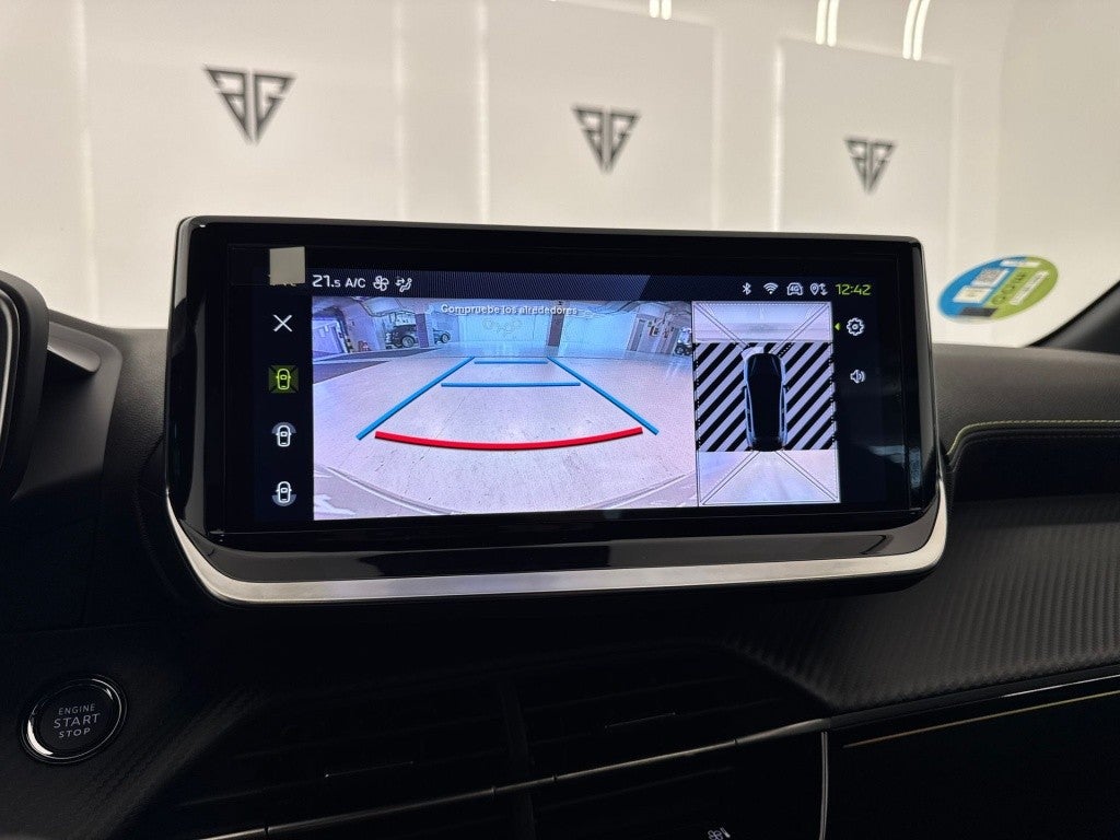 Peugeot 208 1.2 Hybrid GT e-DCS6 136