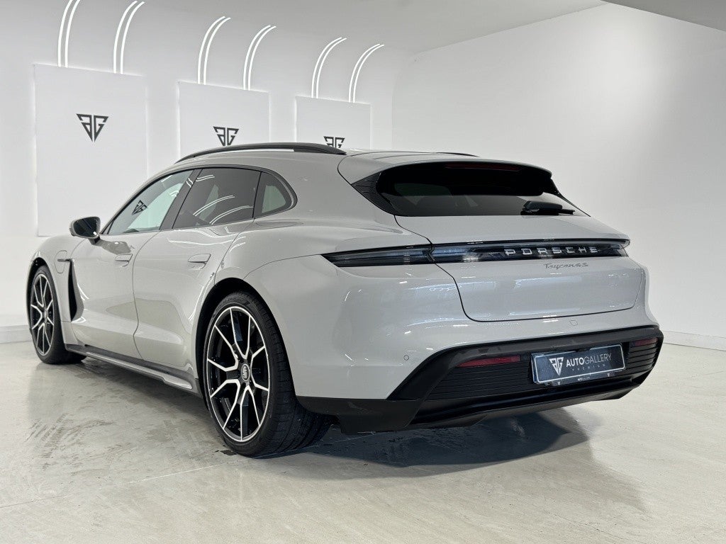 Porsche Taycan 4S Sport Turismo
