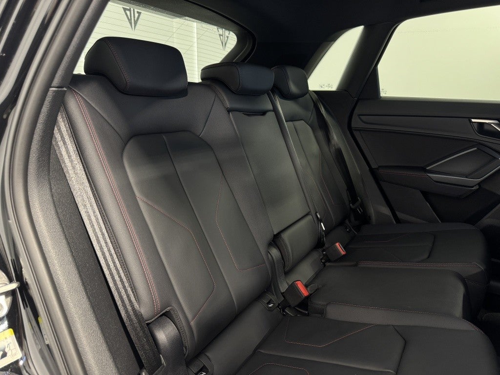 Audi Q3 35 TDI S line S tronic 110kW