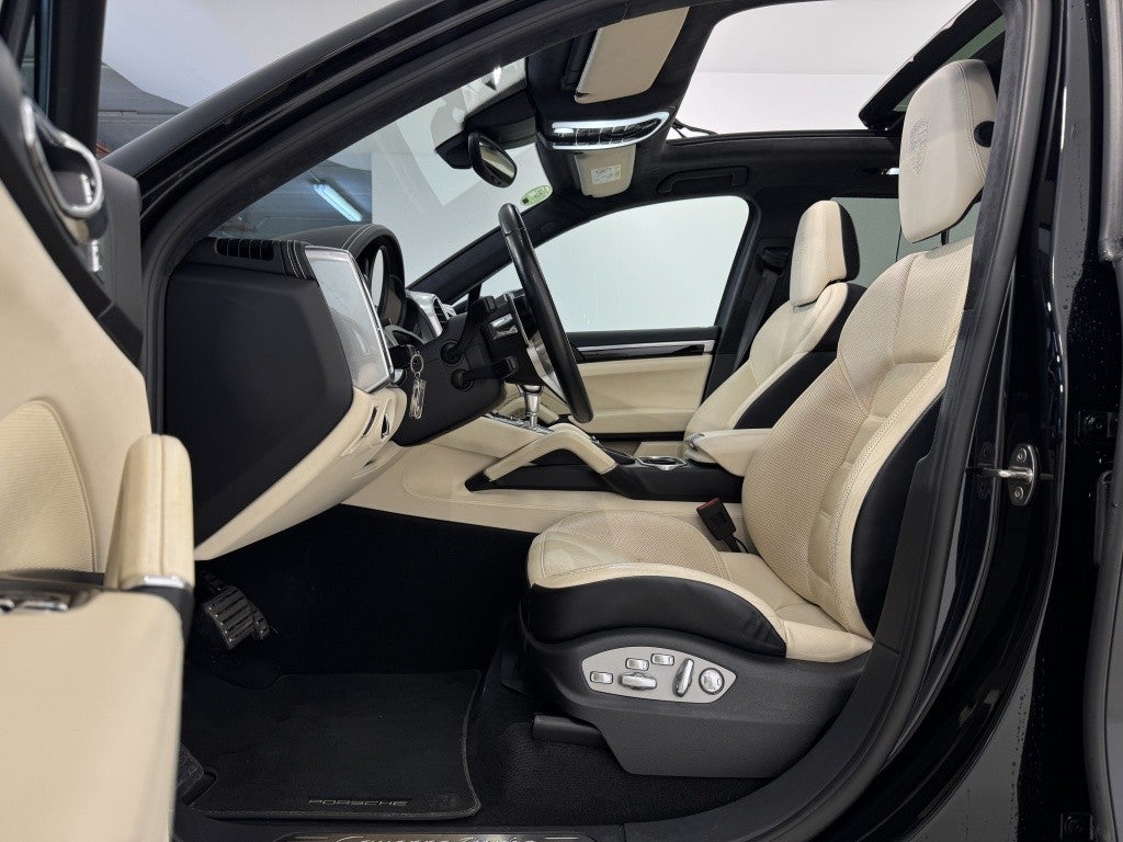 Porsche Cayenne Turbo Aut.