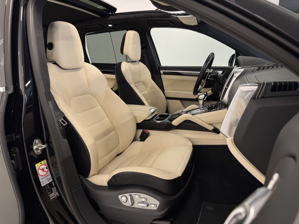 Porsche Cayenne Turbo Aut.