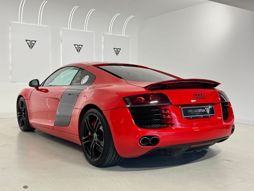 Audi R8 4.2 FSI quattro R tronic