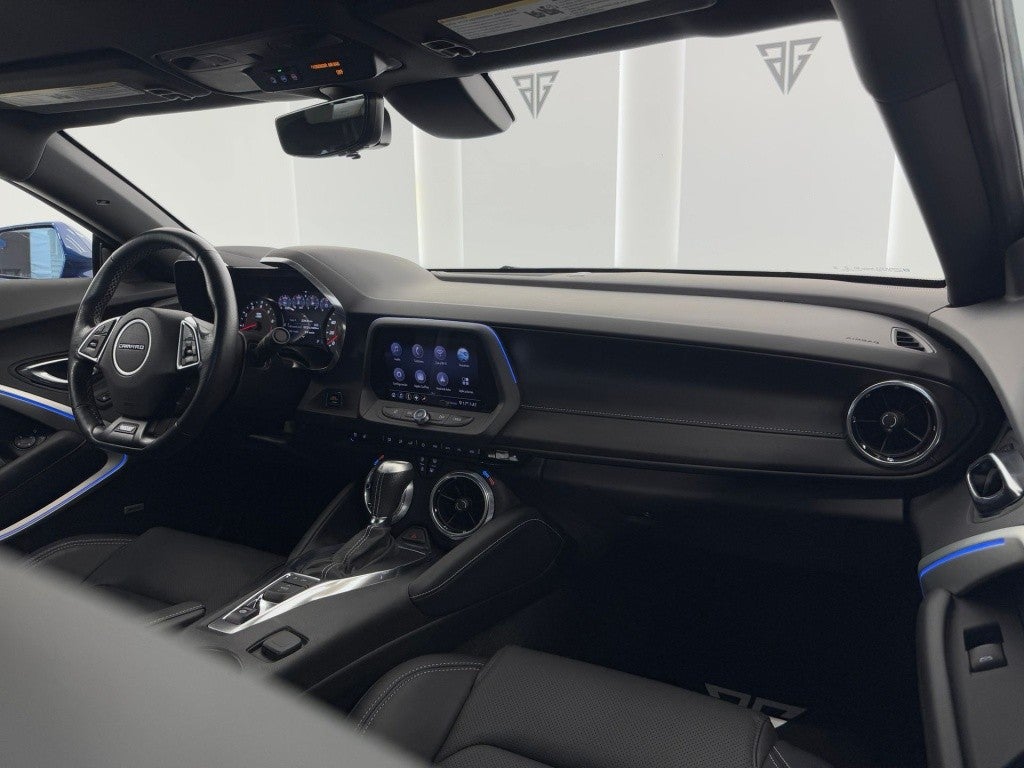 Chevrolet Camaro Coupé 6.2 V8 2SS