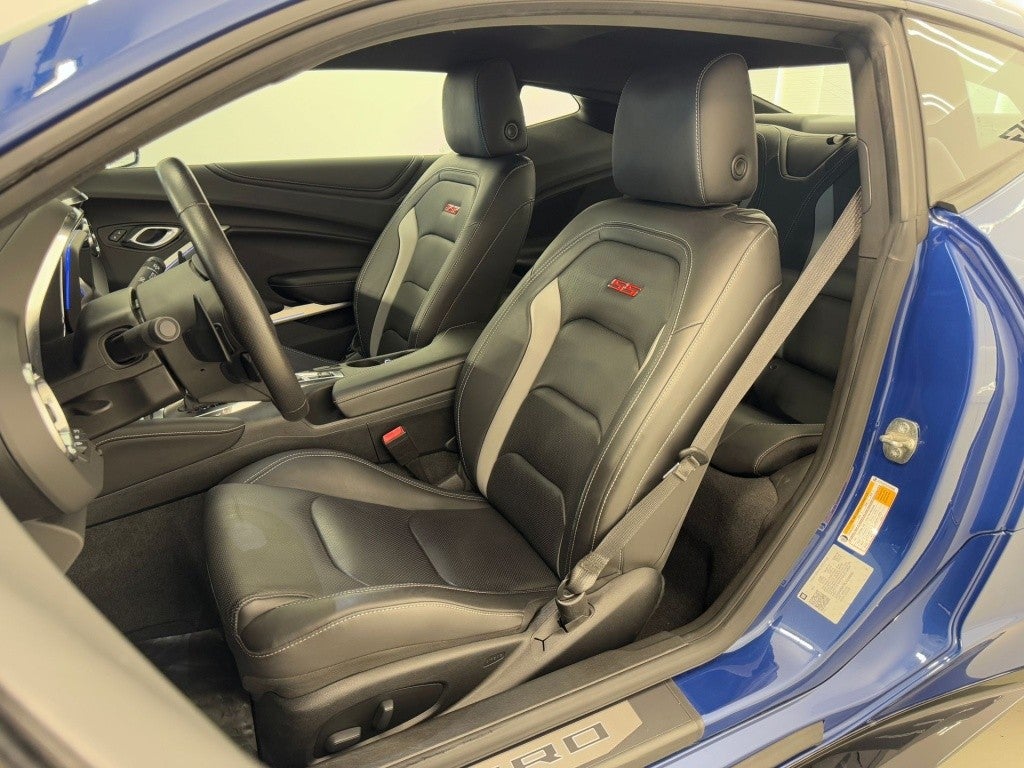 Chevrolet Camaro Coupé 6.2 V8 2SS