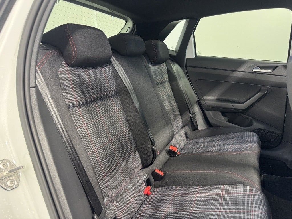 Volkswagen Polo 2.0 TSI GTI DSG 152KW