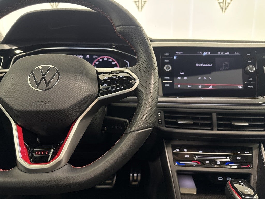 Volkswagen Polo 2.0 TSI GTI DSG 152KW