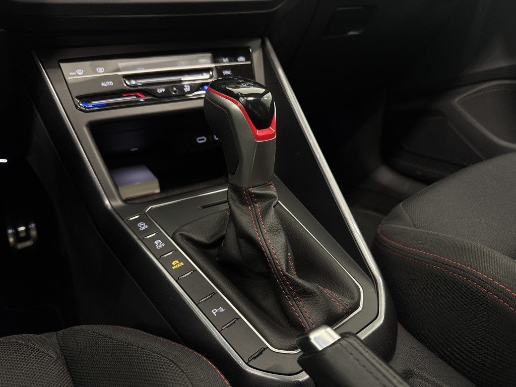 Volkswagen Polo 2.0 TSI GTI DSG 152KW