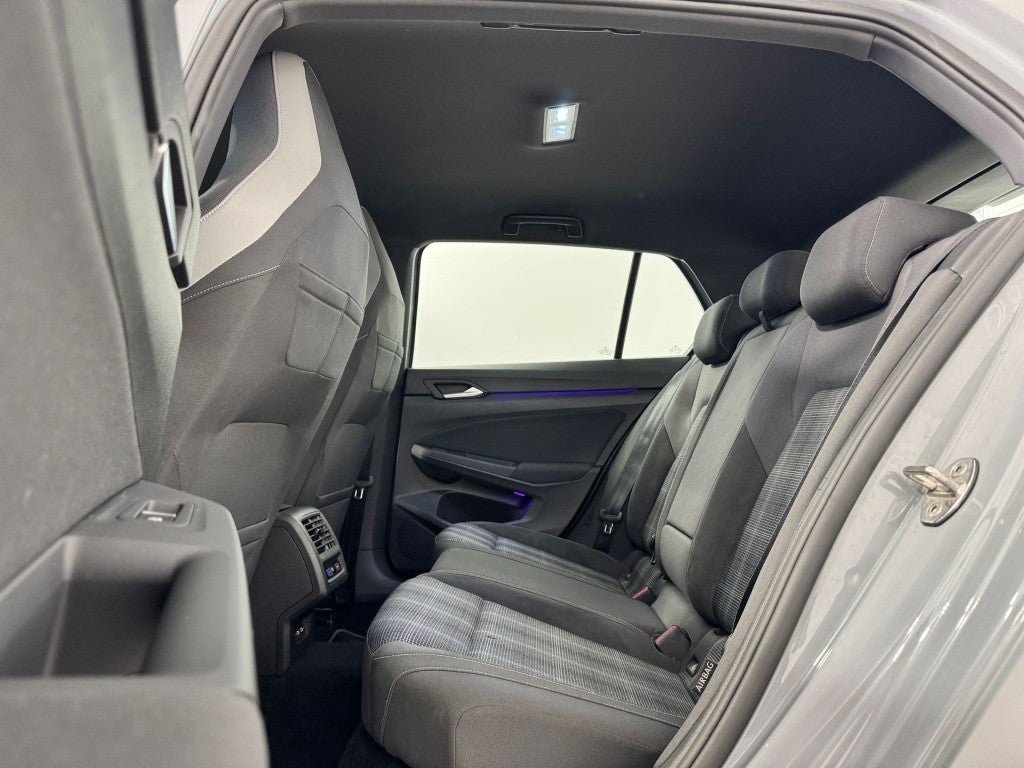 Volkswagen Golf GTD 2.0 TDI DSG 7