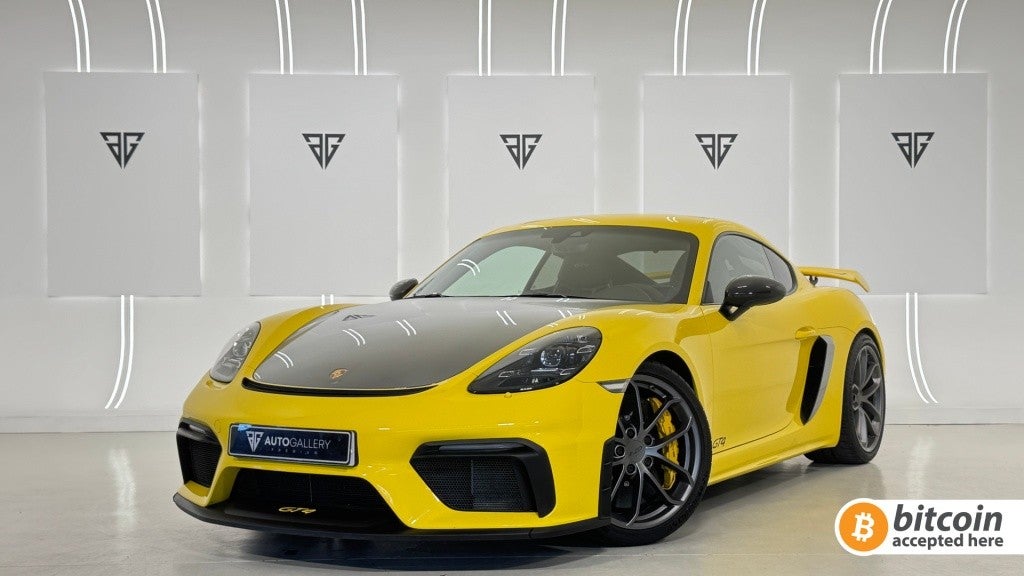 Porsche Cayman GT4