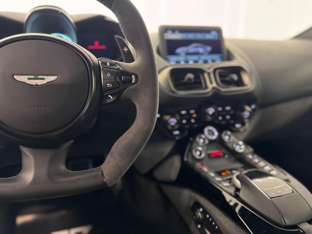 Aston Martin Vantage F1 Edition