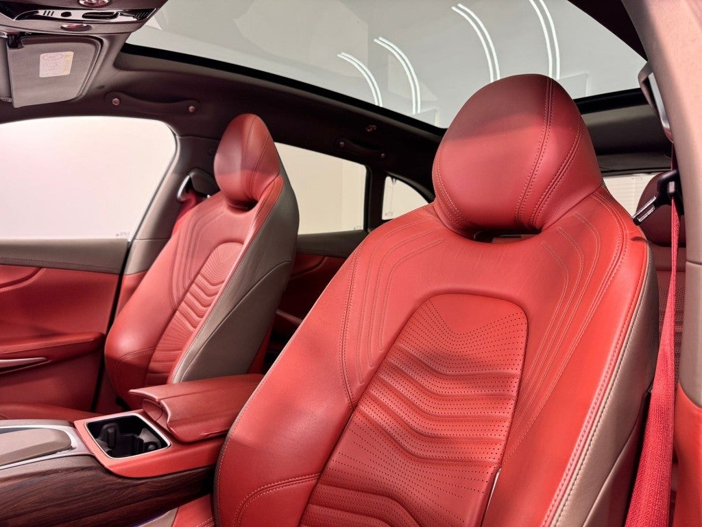 Aston Martin DBX 4.0 AWD Aut.