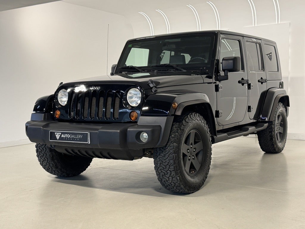 Jeep Wrangler Unlimited 3.8 V6 Sahara Aut.