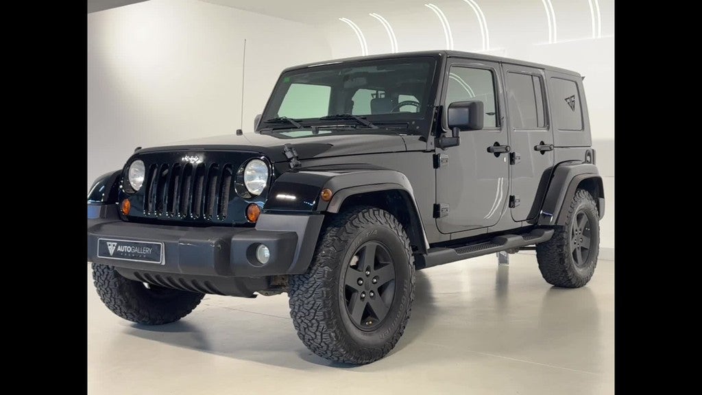 Jeep Wrangler Unlimited 3.8 V6 Sahara Aut.