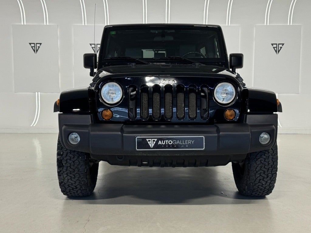 Jeep Wrangler Unlimited 3.8 V6 Sahara Aut.