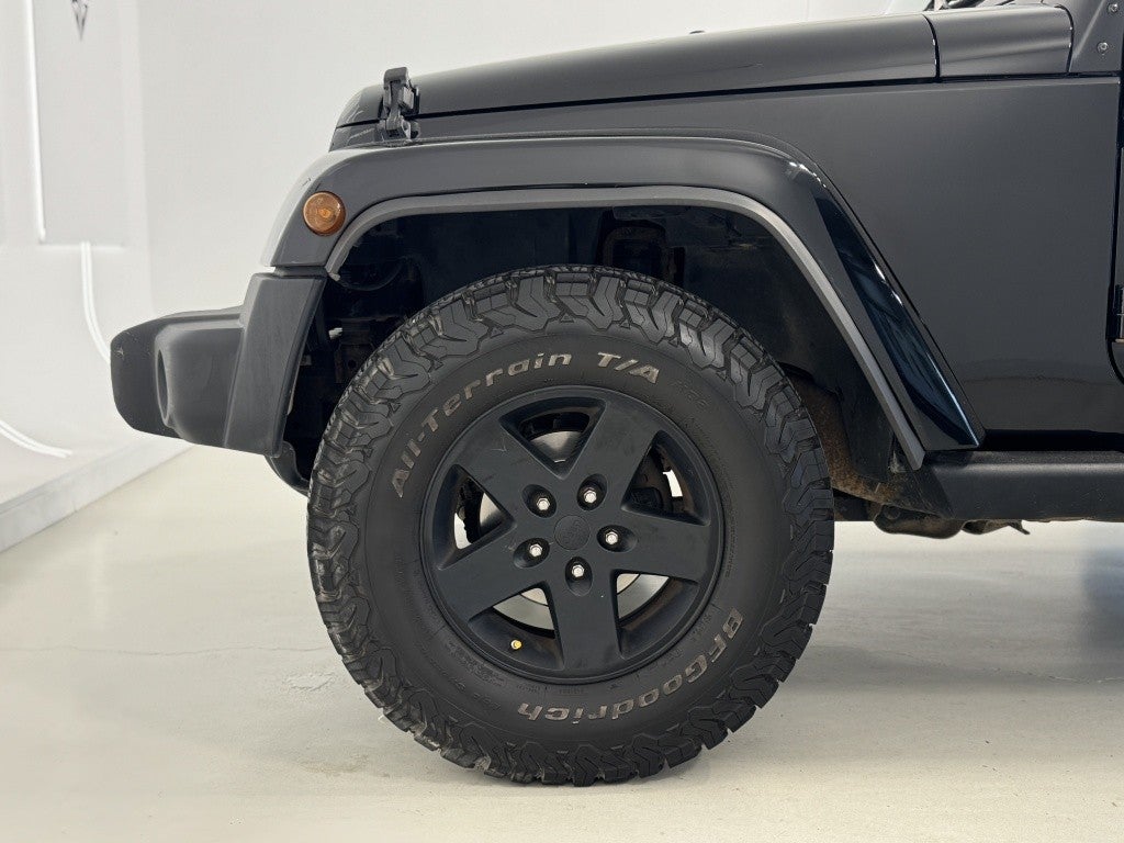 Jeep Wrangler Unlimited 3.8 V6 Sahara Aut.