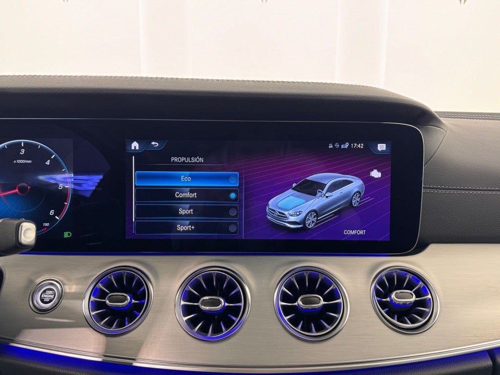 Mercedes-Benz Clase E Coupé 400d 4Matic 9G-Tronic