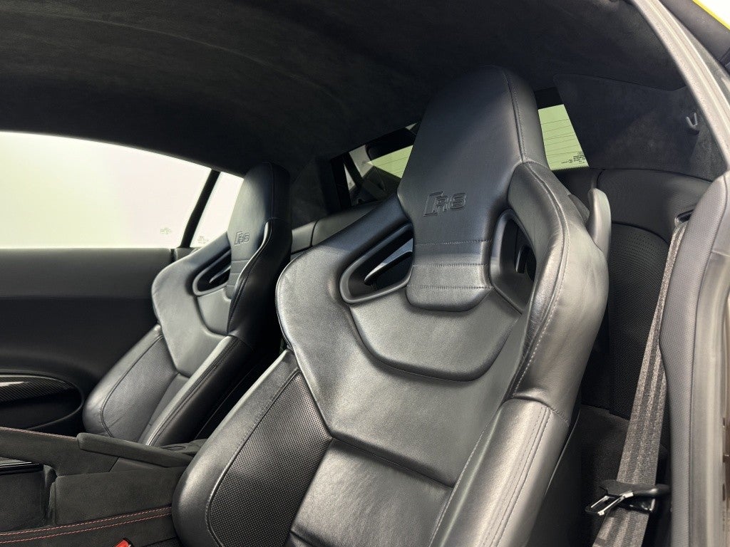 Audi R8 5.2 FSI V10 plus quattro S-Tronic