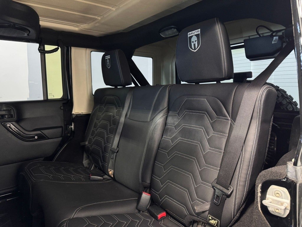 Jeep Wrangler Unlimited 2.8CRD Sport