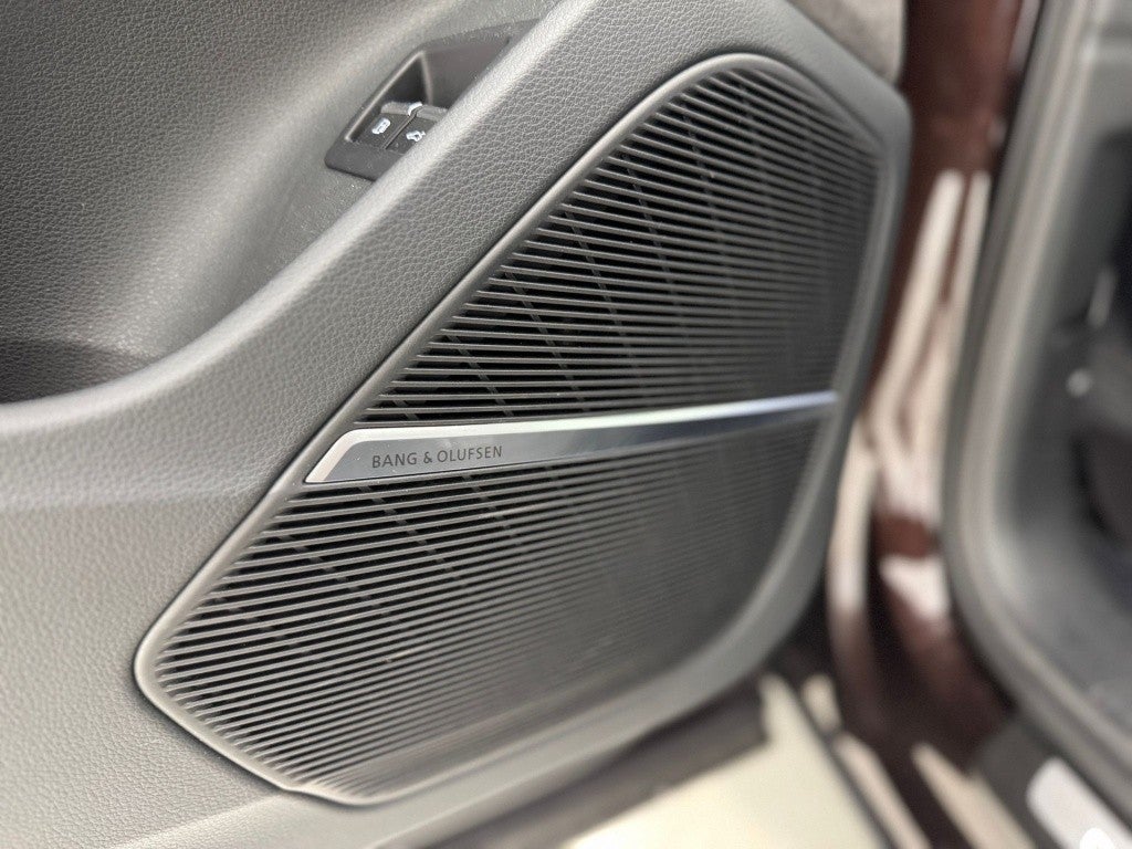 Audi Q7 60 TFSIe S line quattro tiptronic