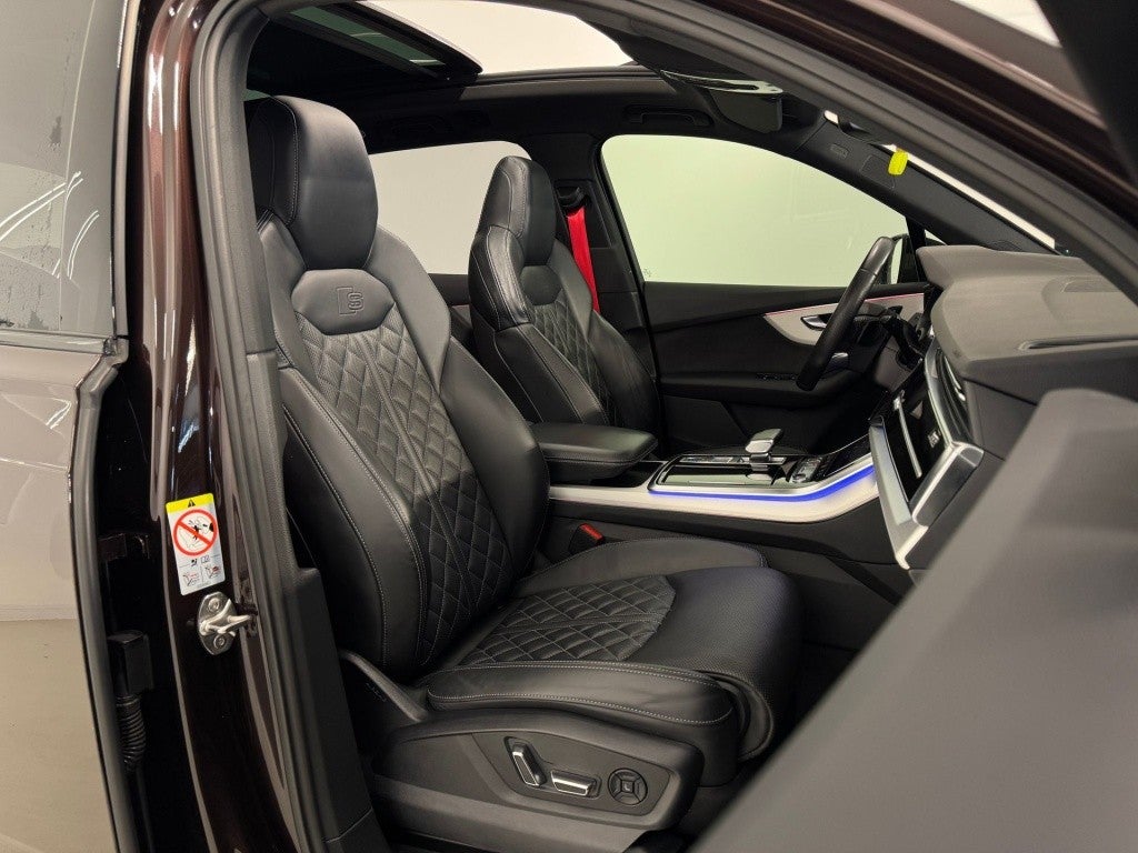 Audi Q7 60 TFSIe S line quattro tiptronic