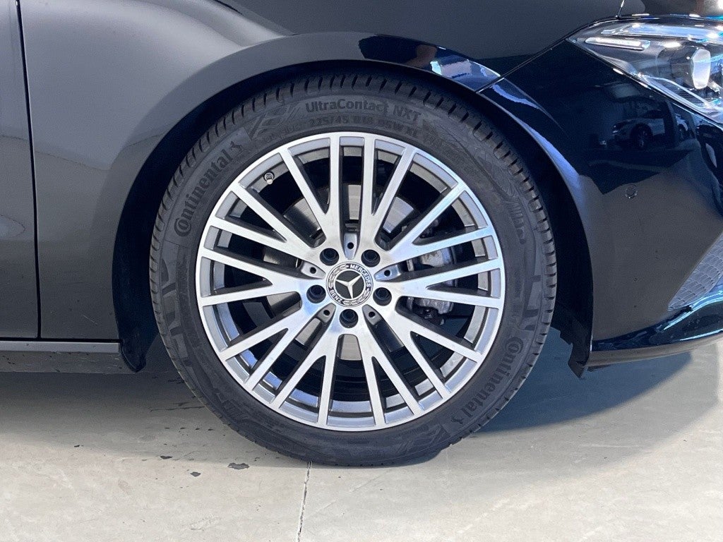 Mercedes-Benz Clase CLA Shooting Brake 200 7G-DCT