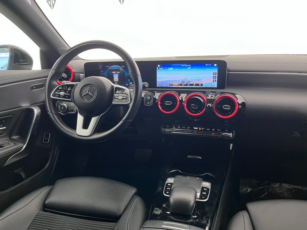 Mercedes-Benz Clase CLA Shooting Brake 200 7G-DCT